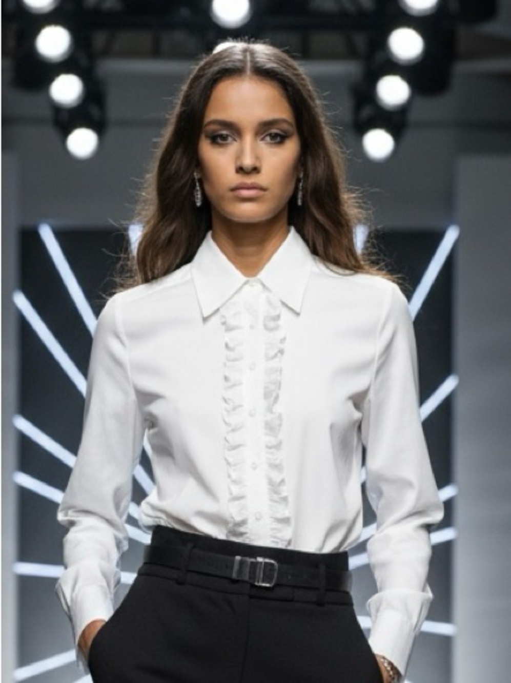 Cailey 22 White Ruffle-Front Blouse | Size XS cambric cotton